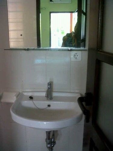 Holiday Beach Inn Pangandaran Bagian luar foto